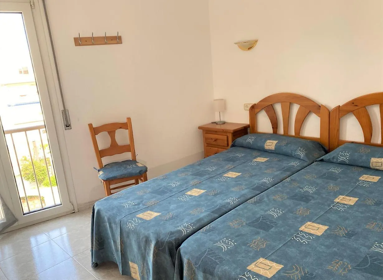 Apartaments Club Nautic L'Escala Spain