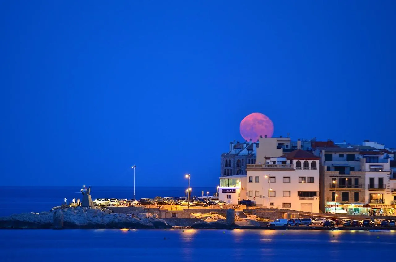 Apartaments Club Nautic L'Escala 0*,  Spain