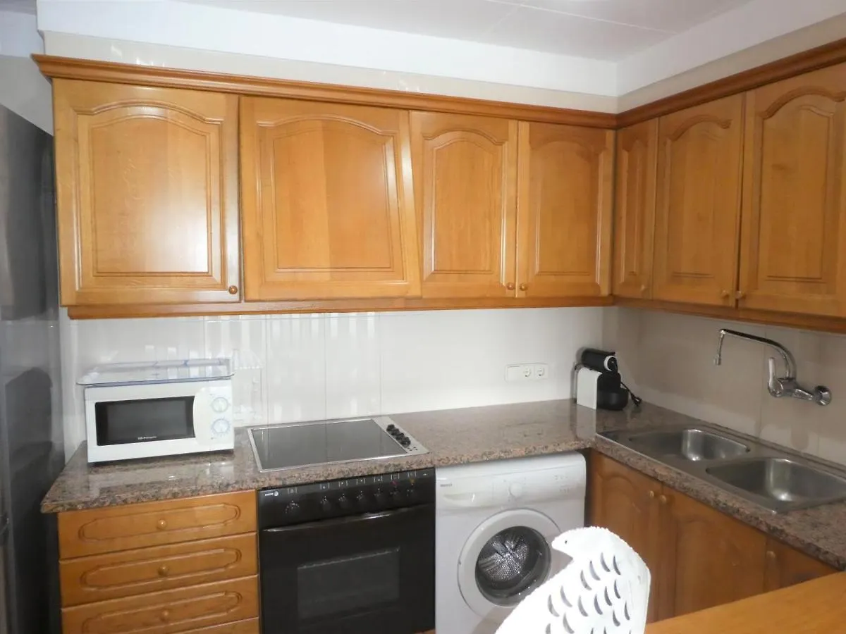 Apartaments Club Nautic L' Escala 0*,