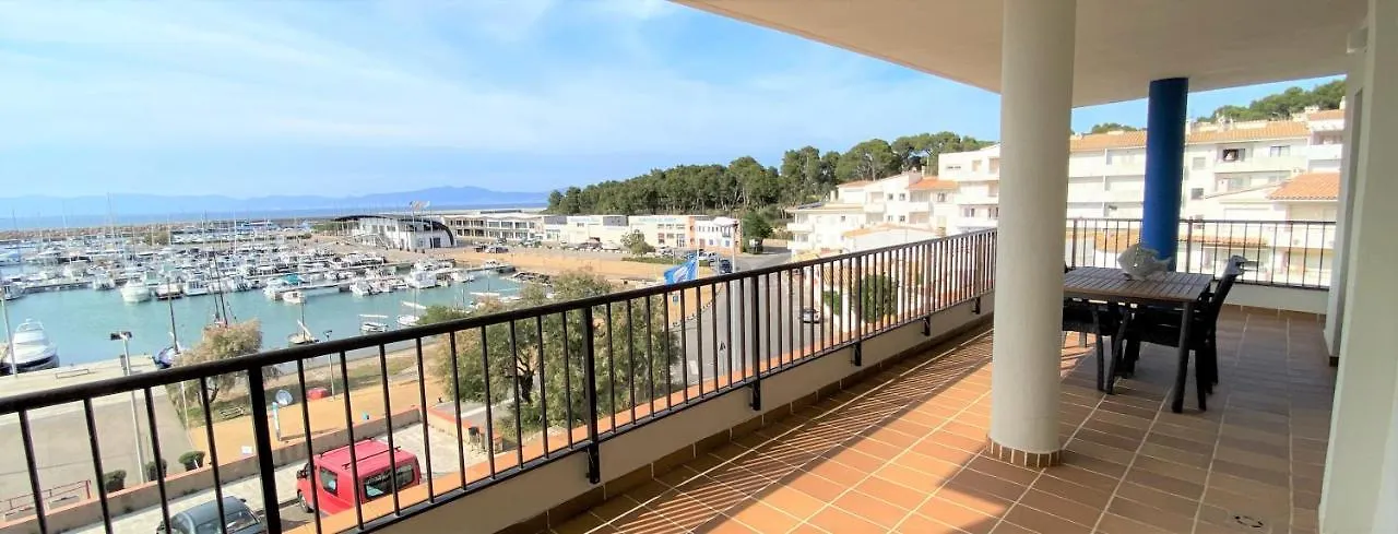 Apartment Apartaments Club Nautic L' Escala